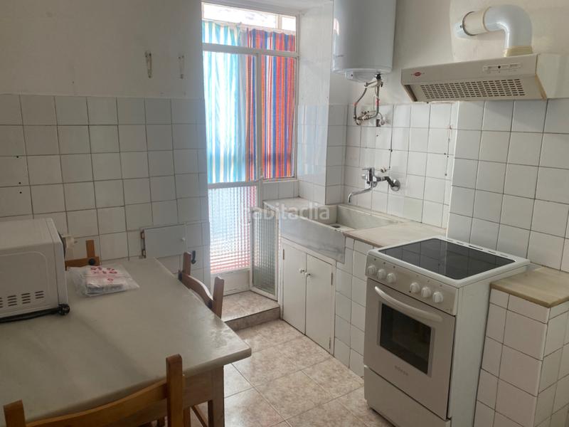 Foto fcfb7f49-ee95-4bb5-8a65-88026aa82d3b. Flat with heating in Santiago Huesca