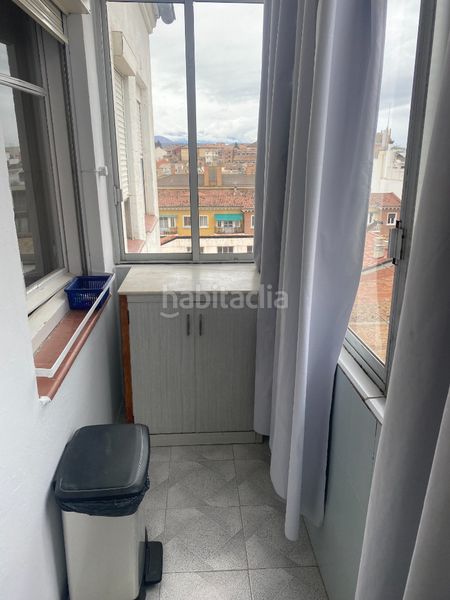 Foto 19f910c8-5309-4f0f-b8fe-2281ced86f4b. Pis a plaza cervantes 5 a Santiago Huesca