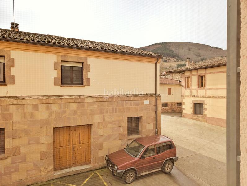 Foto e43c6570-9d96-4bc7-9ed1-6d82a39ae927. Appartement dans calle baja 3 dans Valgañón