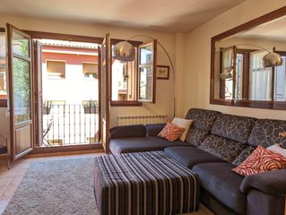 Casa en Calle trasera de san lázaro 10. Unifamiliar con patio privado en el centro de ezcaray