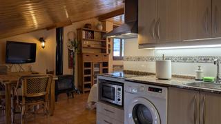 Apartamento  Calle las teñas. Piso de 1 habitación con ascensor y vistas.