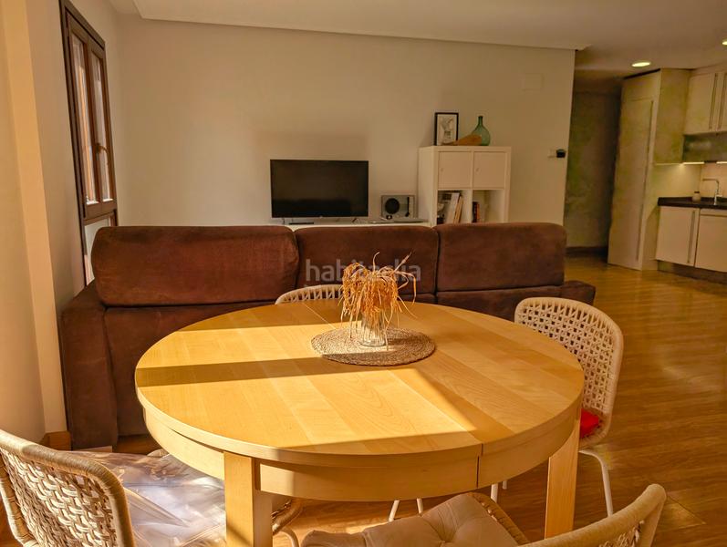 Foto ee6b382b-9c71-43c4-b17b-80b2e32d155c. Apartamento en calle obispo fray martín de sarmiento 28 piso de 2 habitaciones amueblado. en Ojacastro