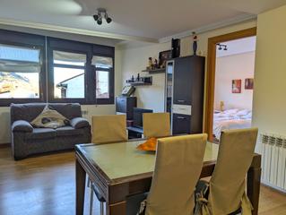 Appartement à Calle san lázaro 52. Piso de 2 habitaciones con garaje y trastero