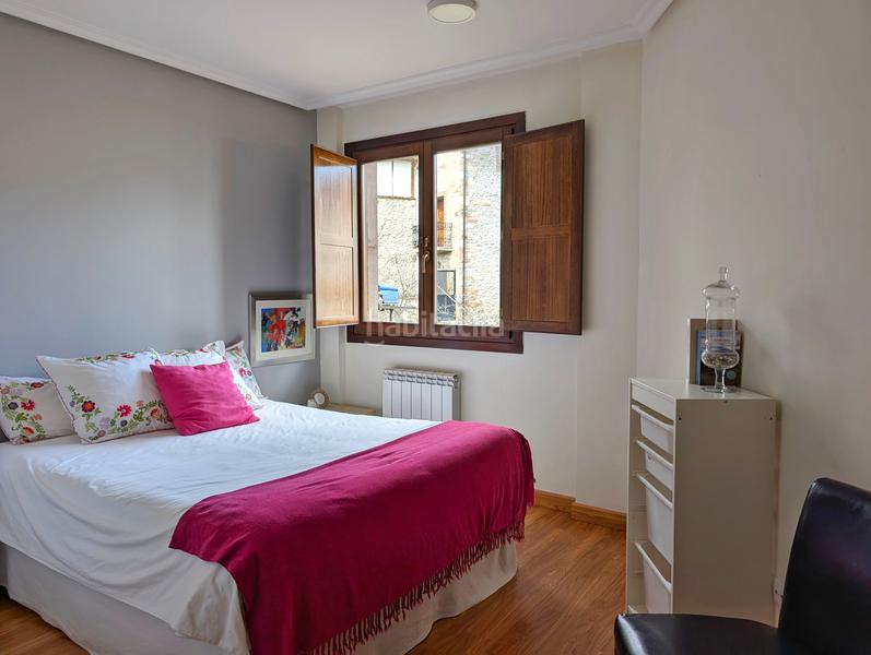Foto ef3caa35-2388-4988-a8e7-77f333af7e21. Piso en calle obispo fray martín de sarmiento 28 piso de 2 habitaciones amueblado. en Ojacastro