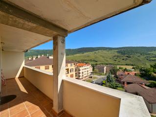 Apartament a Urbanización usarena 52. Piso con terraza e impresionantes vistas.