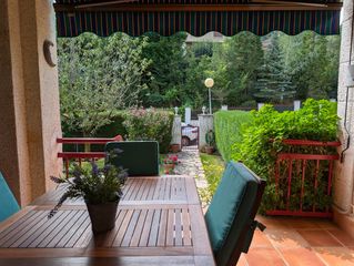 Casa a Urbanización usarena 8. Unifamiliar con jardín privado