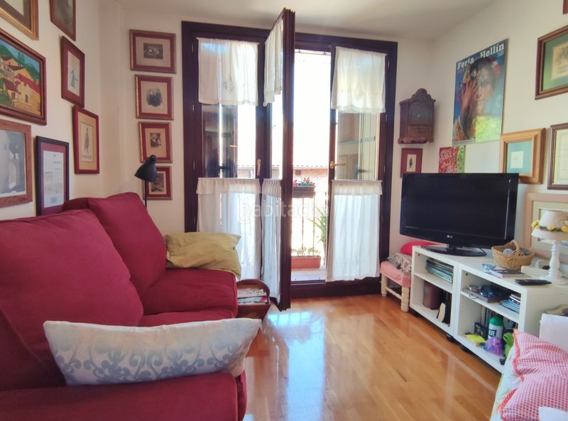 Foto df3ceee8-8aad-49c5-be55-b3942f07780a. Apartamento en subida soleta 7 piso de 1 habitación con piscina y ascensor. en Ezcaray