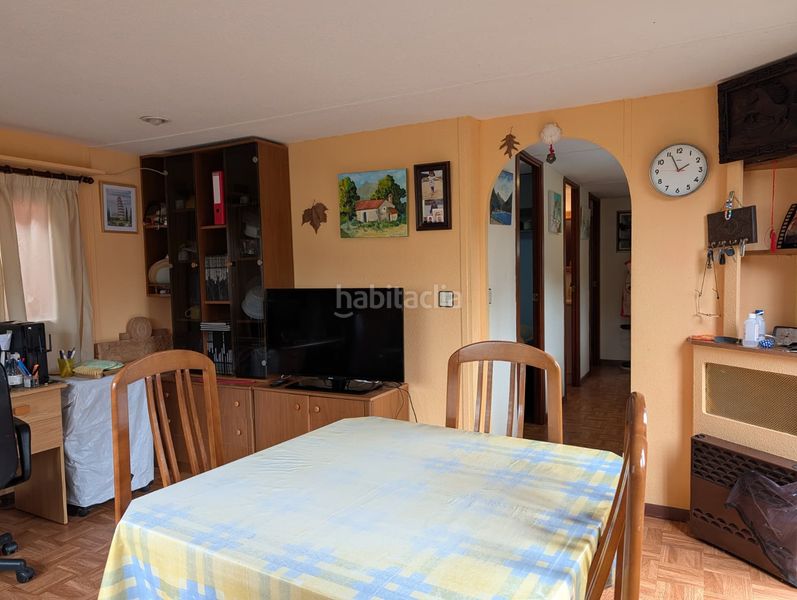 Foto 0ffb420f-f7f4-428e-8fb0-8ac9e8e38ae0. Casa a urbanización ezcay 2 a Ezcaray