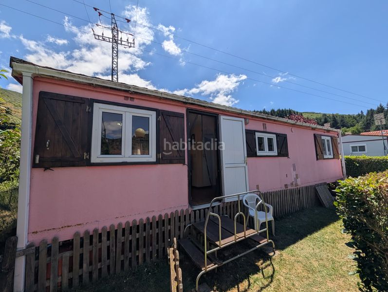 Foto b3d7cbad-be00-4811-8150-b61952c85c8f. Casa a urbanización ezcay 2 a Ezcaray