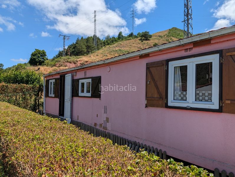 Foto c74a00fa-b9d6-43dd-9b5d-b63f24aa2e2f. Casa a urbanización ezcay 2 a Ezcaray