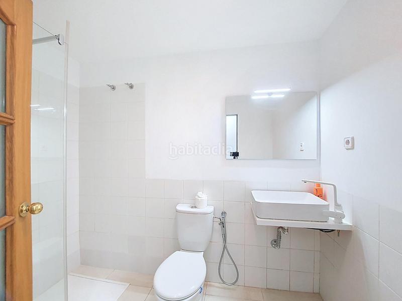 Foto 0ddaa3fb-8be6-4ec0-a893-8884f04c74c1. House with parking in Schamann - Rehoyas Palmas de Gran Canaria (Las)