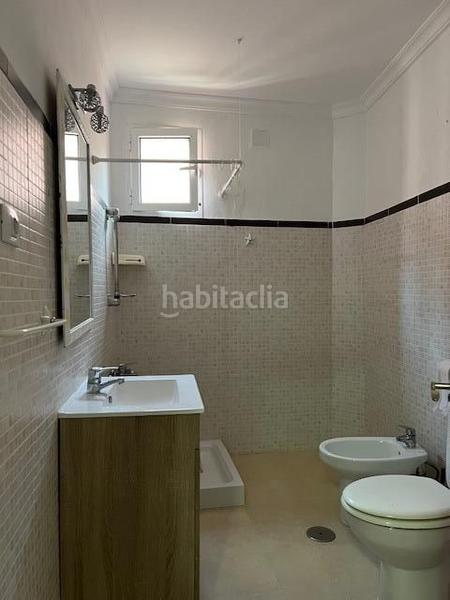 Foto 2710f9ab-7486-43a5-8aae-d055c7e46a8b. Casa adossada amb aparcament a Ingenio pueblo Ingenio