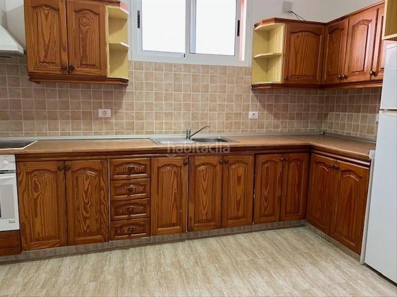 Foto 4efd69af-52e5-4b8f-87db-bf8369436207. Casa adossada amb aparcament a Ingenio pueblo Ingenio