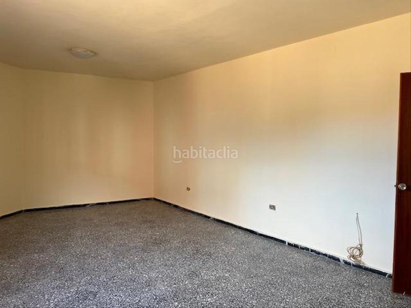 Foto 783d425b-f151-4a90-968a-d9c93cbb8456. Casa adossada amb aparcament a Ingenio pueblo Ingenio