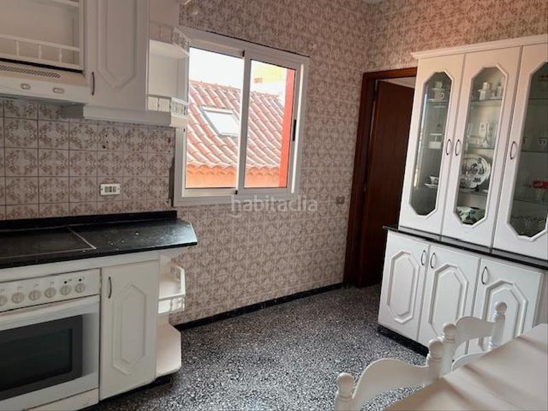 Foto a4468168-c670-4363-a3f0-7e1796ac9745. Casa adossada amb aparcament a Ingenio pueblo Ingenio