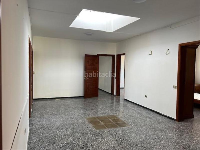 Foto e92001af-f443-43fb-b39b-fcbec0a17ca6. Casa adossada amb aparcament a Ingenio pueblo Ingenio
