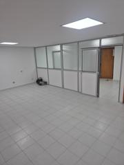 Office space  Paseo paseo chil. Oficina en venta a pasos de la plaza españa