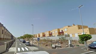 Terreny residencial a Calle montaña clara 69. Terreno en venta en granadilla de abonasan isidro