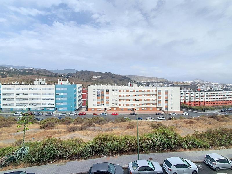 Foto 5c4cc82b-2d3f-49c5-8dd2-f0b5bd9a7877. Piso en Tamaraceite Palmas de Gran Canaria (Las)
