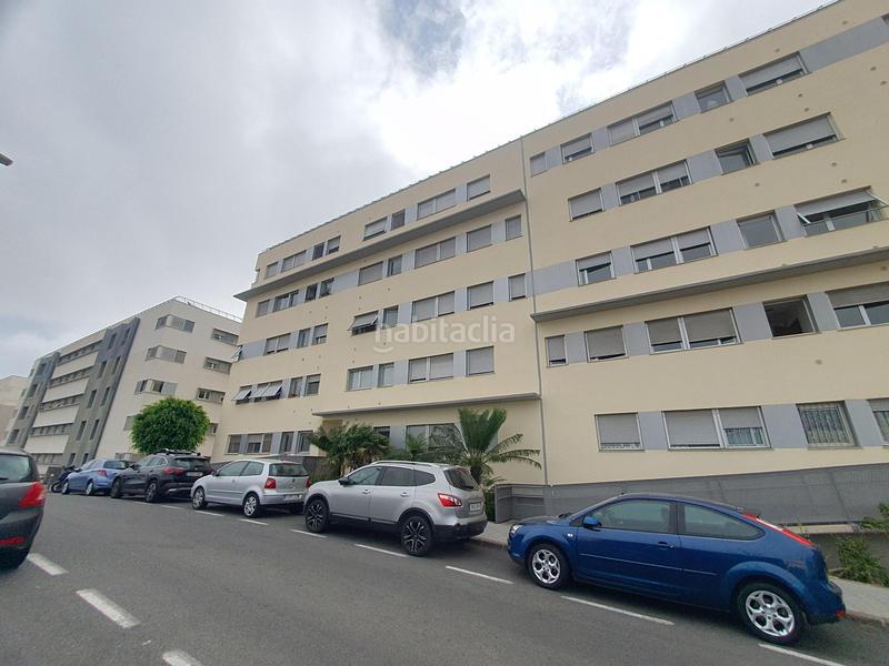 Foto 8c2fb228-e412-4890-98b6-9b00eeb722ec. Piso en Tamaraceite Palmas de Gran Canaria (Las)