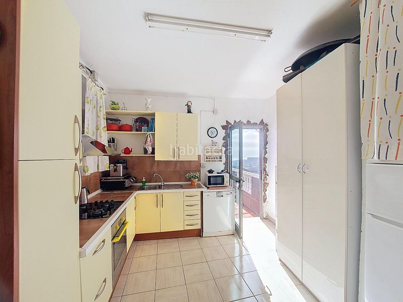 Foto 20d81698-320c-4109-8c82-bfef72cd6091. Casa adossada amb aparcament a Caserones - La Higuera Telde