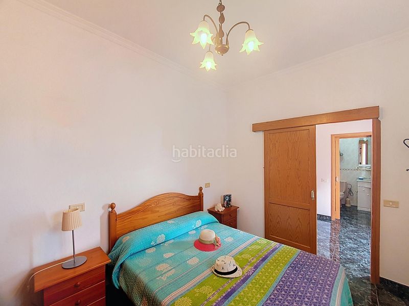 Foto f60ed5a3-c59e-4db5-982c-d402329e1158. Casa adossada amb aparcament a Caserones - La Higuera Telde