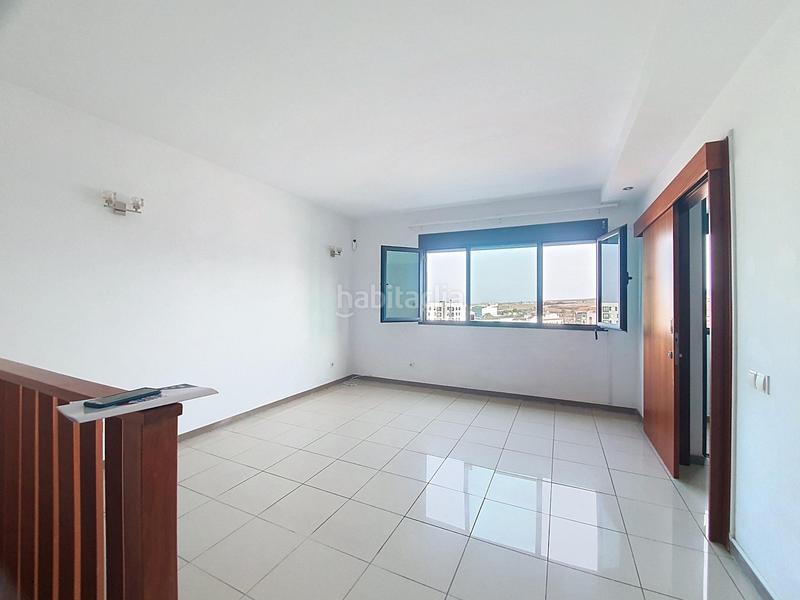 Foto 14a39e65-e90c-46fd-823e-08147e851ebe. Appartamento con parcheggio in San Gregorio Telde