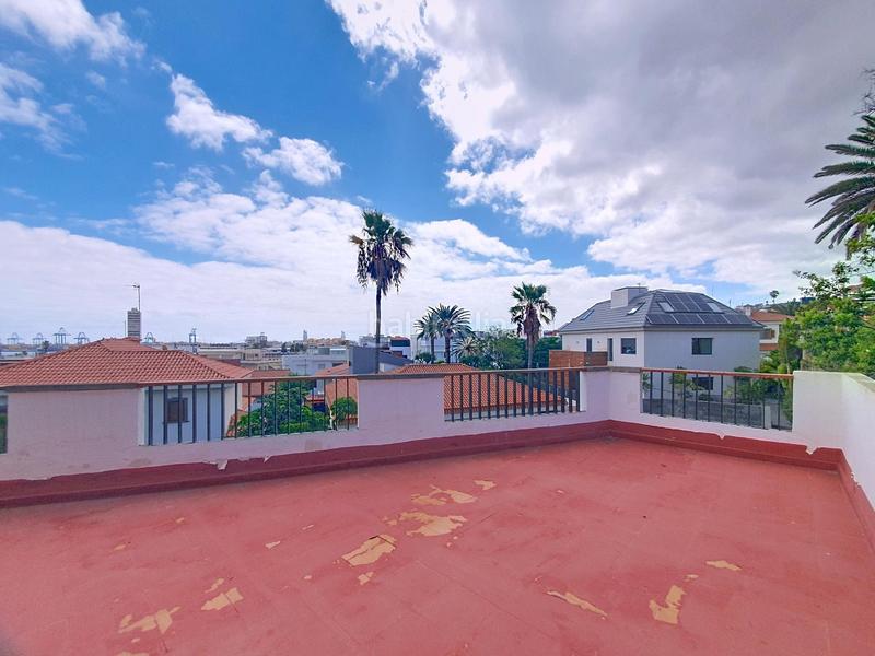 Foto 9d55c172-e097-4395-a606-18dbb3a2be86. Chalet with parking in Ciudad Jardín Palmas de Gran Canaria (Las)