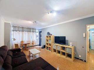 Flat  Calle nestor de la torre. Amplio piso junto a mesa y lopez gran oportunidad por su ubicaci