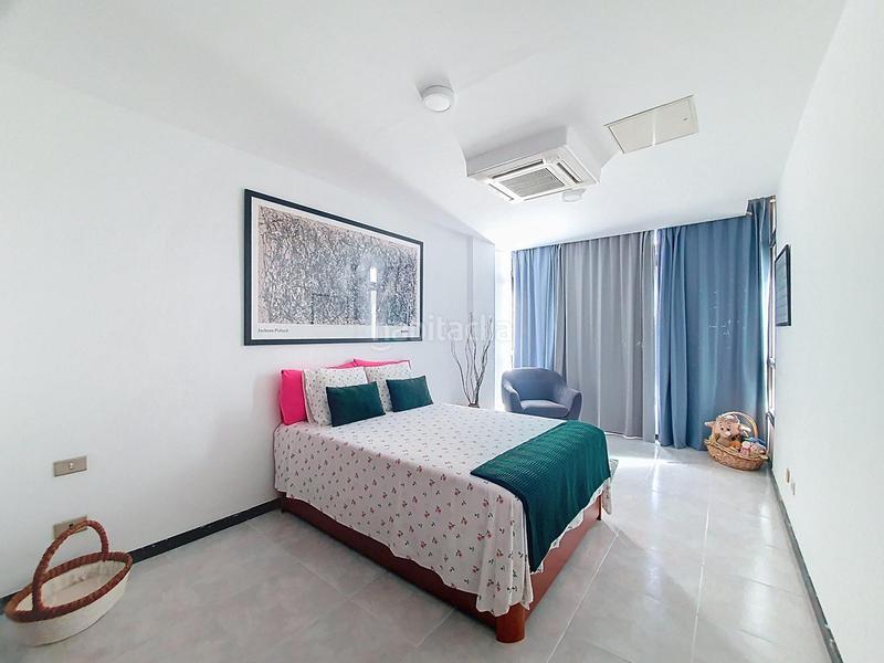 Foto 43ad3935-2d5f-4b05-a7f0-8657fd713b81. Flat in Santa Catalina - Canteras Palmas de Gran Canaria (Las)