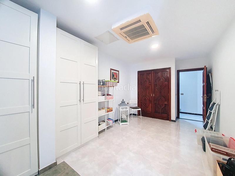 Foto cfe49523-e44c-45d1-b9db-40b3b9bf5540. Flat in Santa Catalina - Canteras Palmas de Gran Canaria (Las)