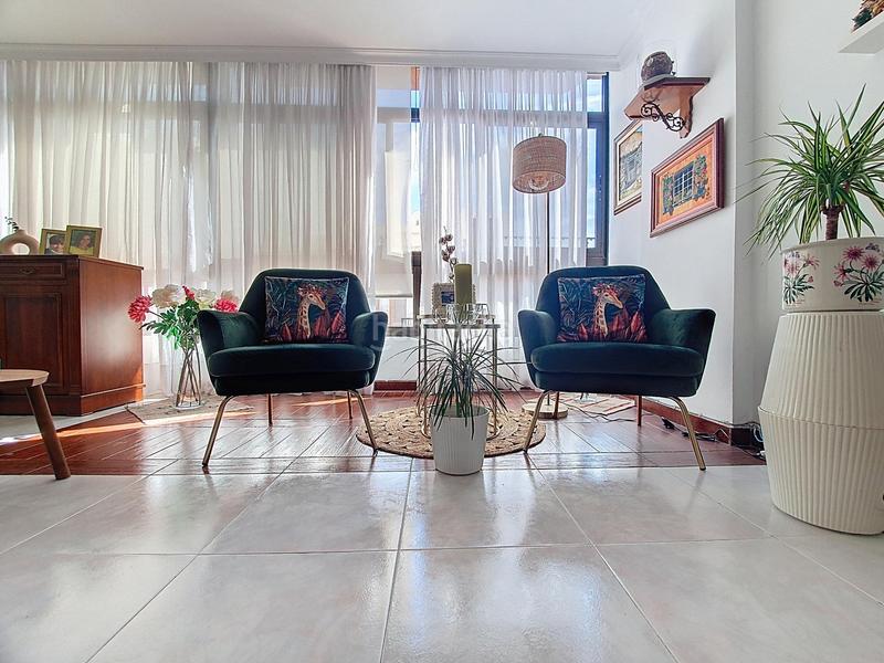 Foto e59ad752-27e9-447e-9192-77385b4c86a7. Flat in Santa Catalina - Canteras Palmas de Gran Canaria (Las)