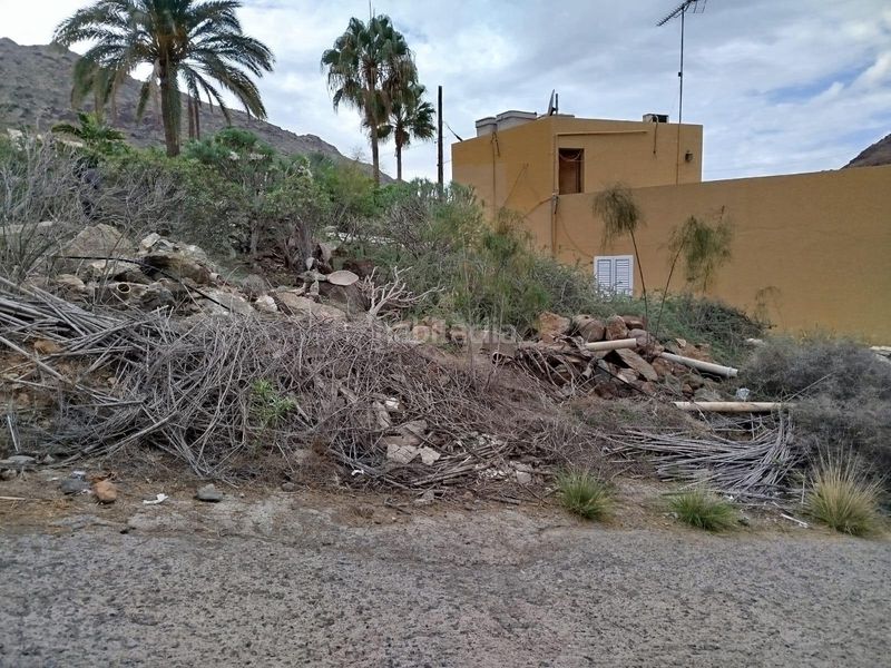 Foto c7b4afa3-b10e-41b8-bc3a-3bd81a0572ef. Terreny residencial a Mogán pueblo Mogán