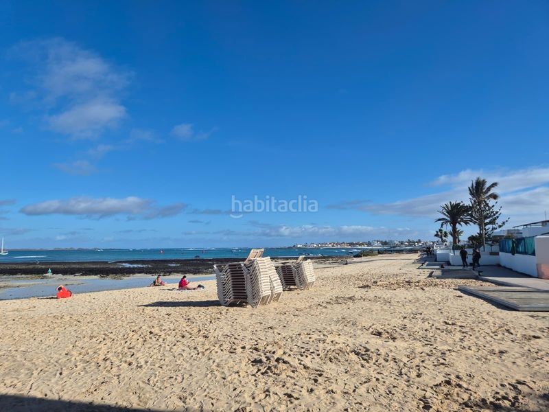 Foto c8ca4201-fcef-4273-80db-471ea7706758. Piso en Corralejo Oliva (La)