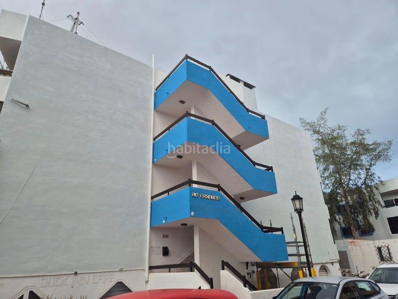 Foto e8dbd8e4-0f84-4ba7-bff9-a3113d611727. Piso en Corralejo Oliva (La)