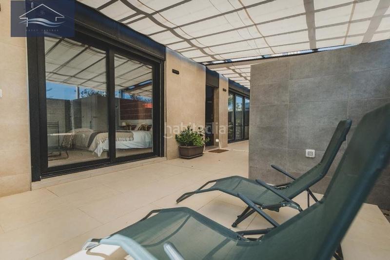 Foto 73cb2ae8-2009-40c2-8a18-63c422695c21. Affitto duplex con parcheggio in Playa Muchavista Campello (el)