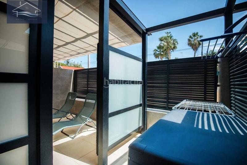 Foto c8c4cceb-176d-4470-9ec2-099408940486. Miete zweistöckige wohnung mit parking in Playa Muchavista Campello (el)