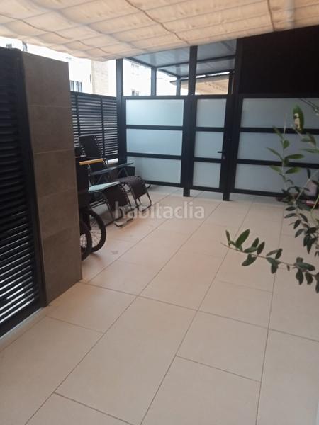 Foto 00efc34f-493d-44ed-b49a-32d2663d8f0e. Rent duplex with parking in Playa Muchavista Campello (el)