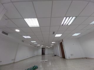 Affitto Ufficio in Calle general lacy 5. Oficina en alquiler en pleno centro de alicante