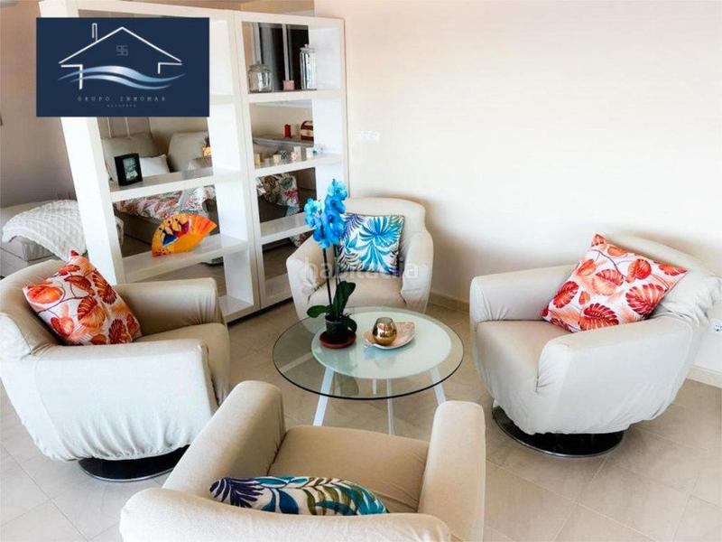 Foto 8d83798b-d9e7-4c8d-a288-f3a5641ff8bc. Attique avec parking dans Campello Playa Campello (el)