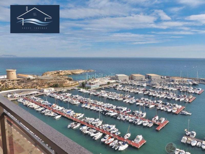 Foto 9c7675bd-ec44-4611-8959-259f199f9aba. Attique avec parking dans Campello Playa Campello (el)