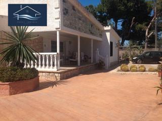 Xalet a Centro. Chalet independiente en venta en mutxamiel