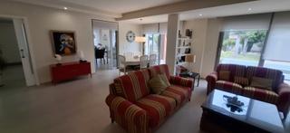 Chalet en La Font-Mezquitas. Chalet independiente en venta san juan de alicante