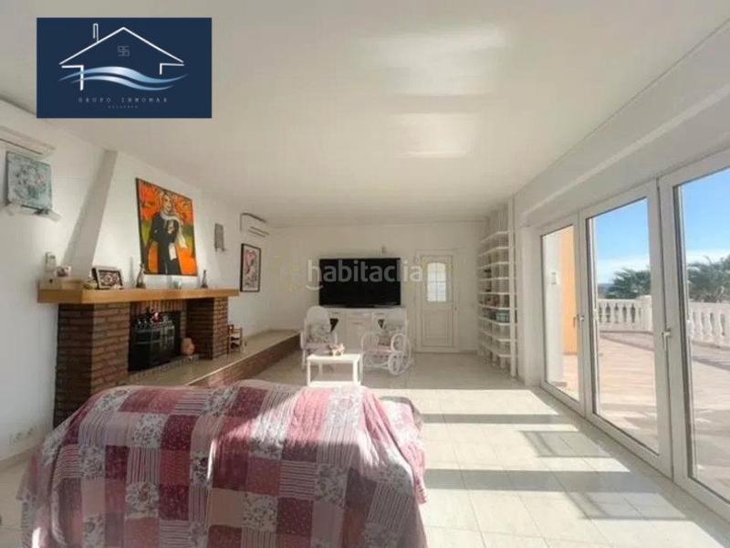 Foto d58dd9ec-2dc3-41fd-9b04-3fb813a0bc2c. Chalet avec cheminée chauffage parking piscine dans Mutxamel