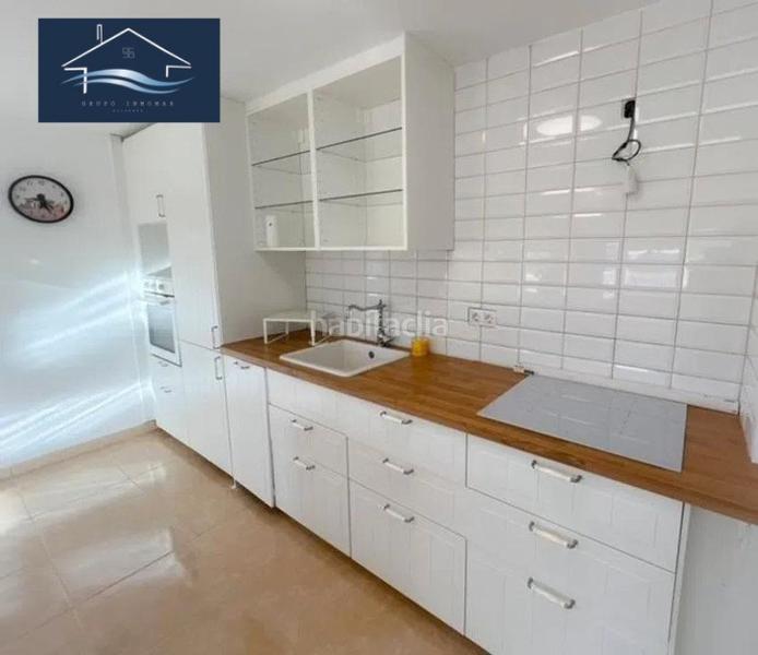 Foto fac7899d-6c66-4a47-a9d5-33c8859658cf. Chalet avec cheminée chauffage parking piscine dans Mutxamel