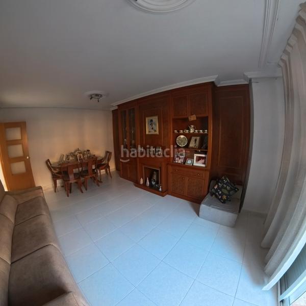 Foto 4ef95470-f410-4e48-b76a-1a1a12f4e291. Etagenwohnung mit heizung parking in Campello Pueblo Campello (el)