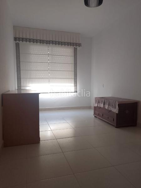 Foto fefc4ff5-cdc3-47b2-9484-c1a995e5c1a0. Piso amplio piso en venta en el campello - alicante en Campello (el)