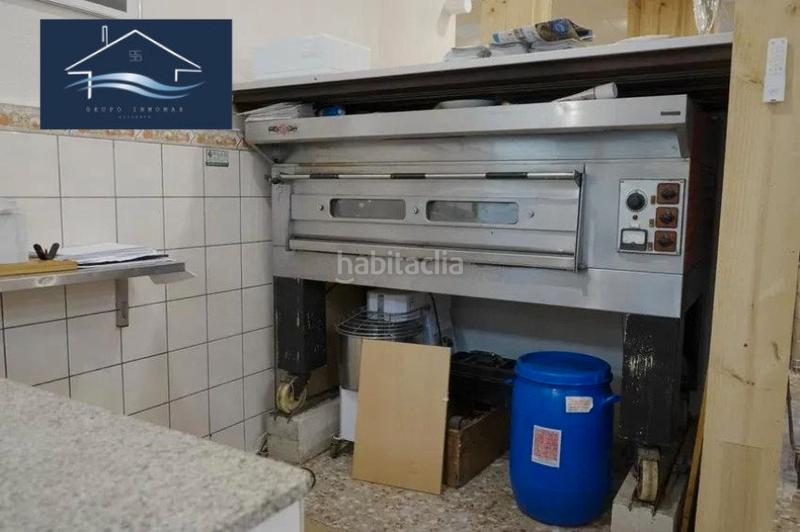 Foto a86796ea-0b2a-4540-af44-334a619a5149. Local commercial avec chauffage dans Campello Playa Campello (el)