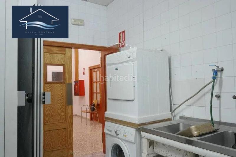 Foto b9ea0db5-78a7-4dd8-804b-d58d16e0eb25. Local commercial avec chauffage dans Campello Playa Campello (el)