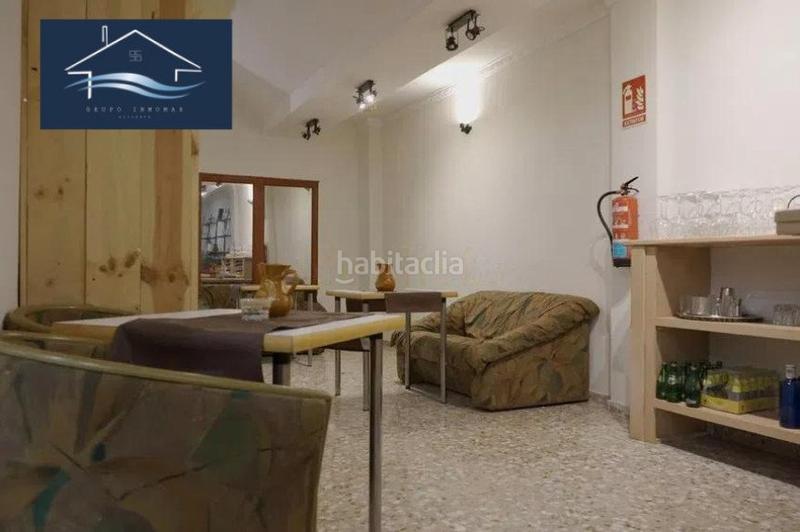 Foto f71b9bf7-be7a-439d-b160-4ca3e02943f1. Local commercial avec chauffage dans Campello Playa Campello (el)
